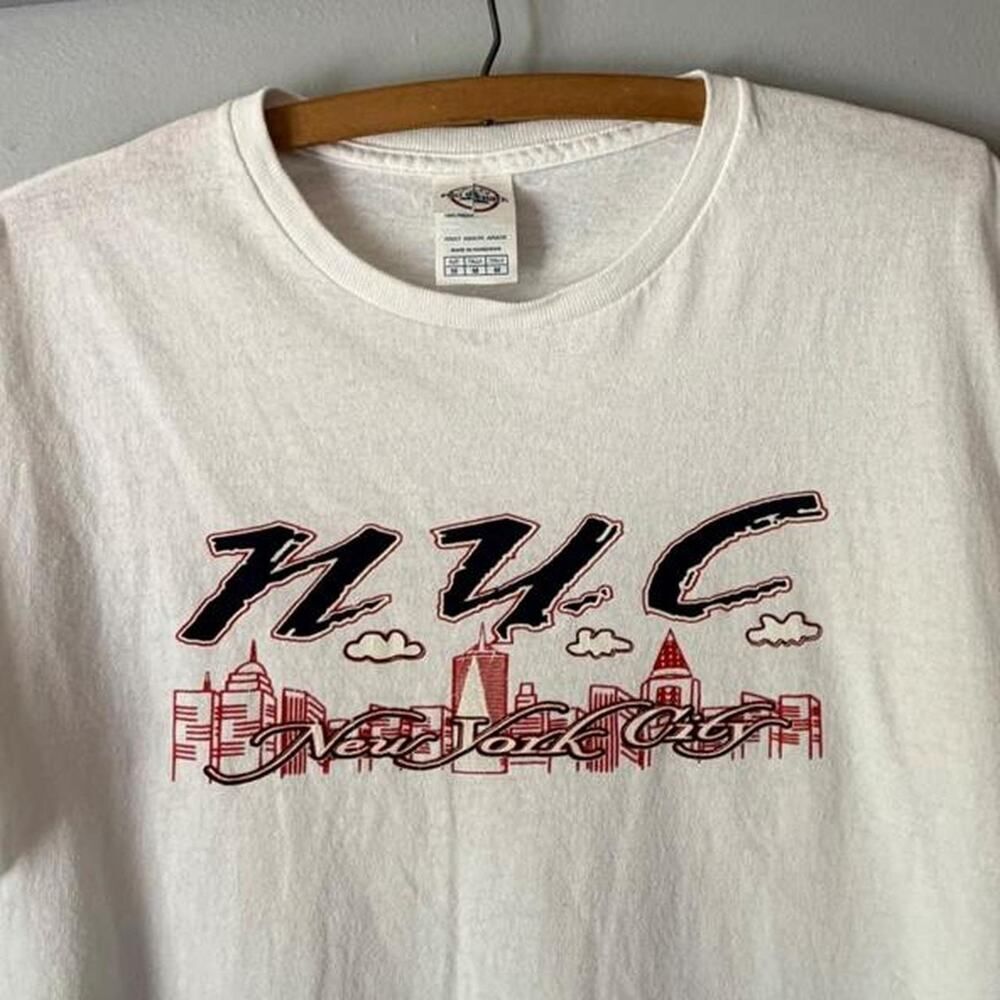 Vintage NYC delta pro weight tee